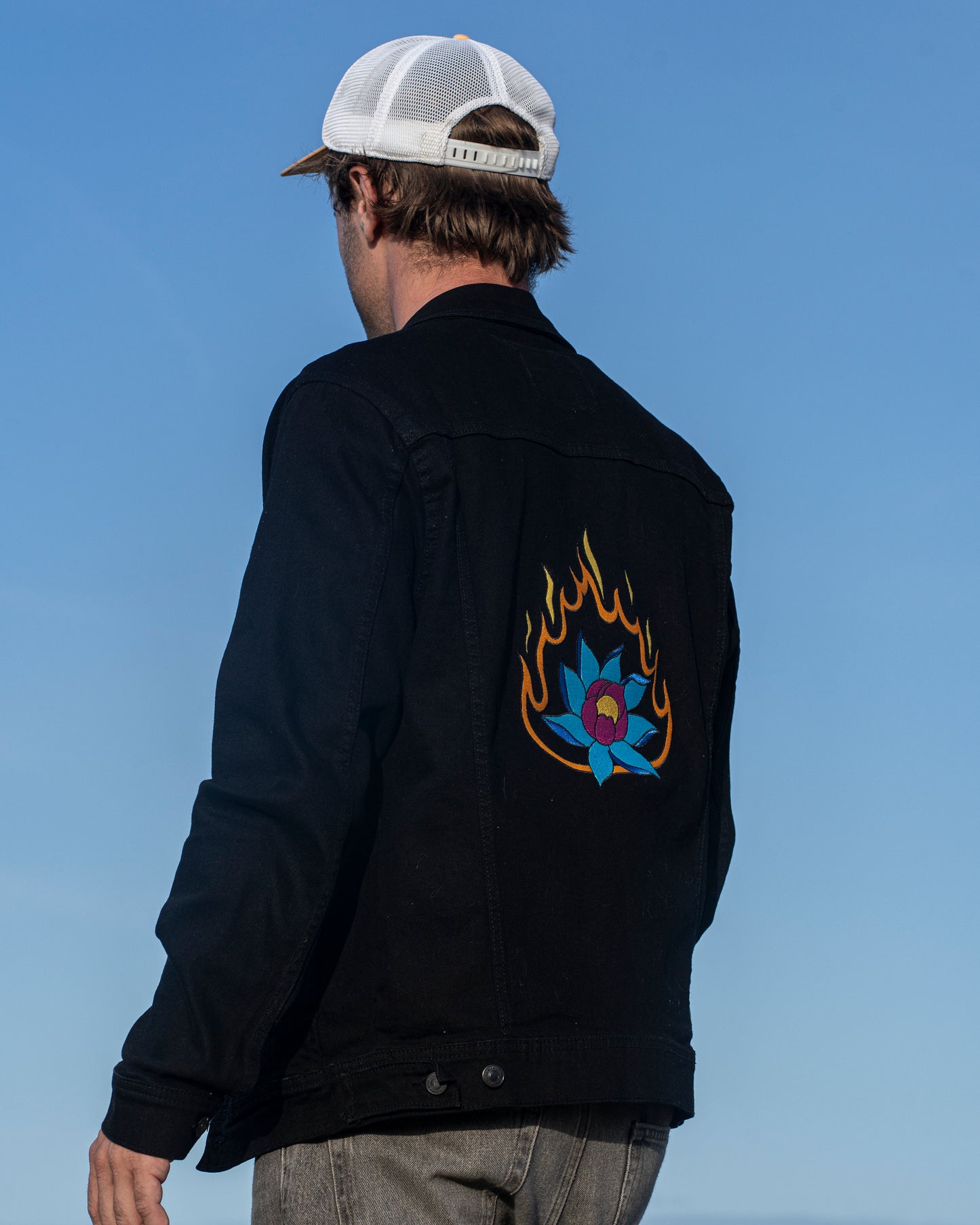 Veste Noire : Burning Flower M